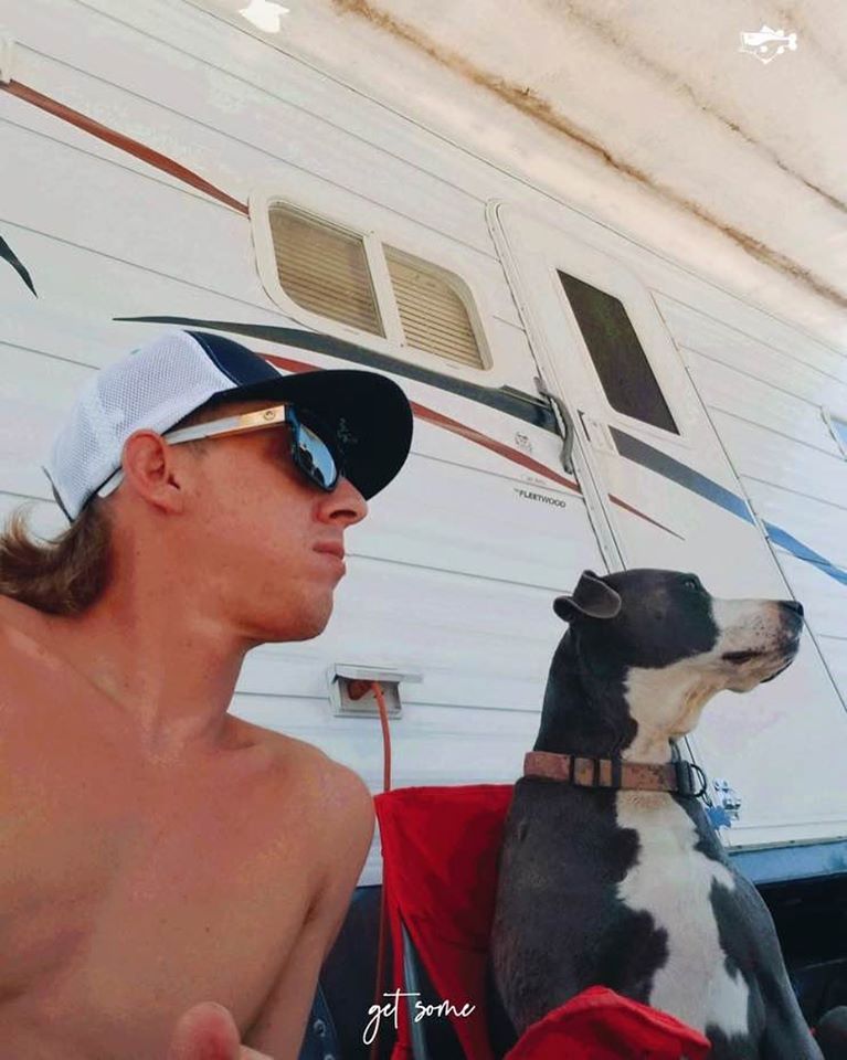 🎣 🐶 ❤️ Fat Bass